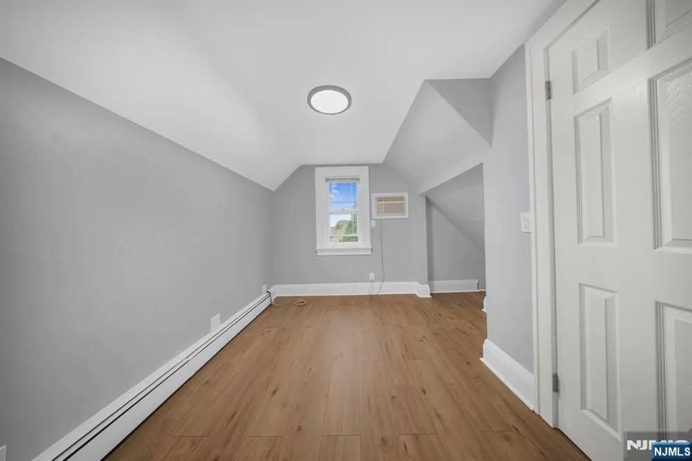 15 Tuttle Street 2 Wallington, NJ 07057