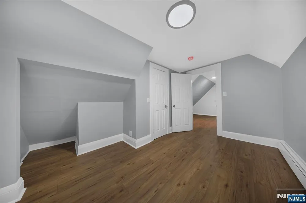 15 Tuttle Street 2 Wallington, NJ 07057