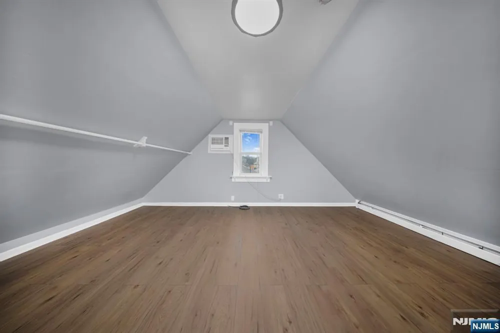 15 Tuttle Street 2 Wallington, NJ 07057