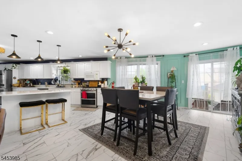 640 Riverside Ave Lyndhurst, NJ 07071