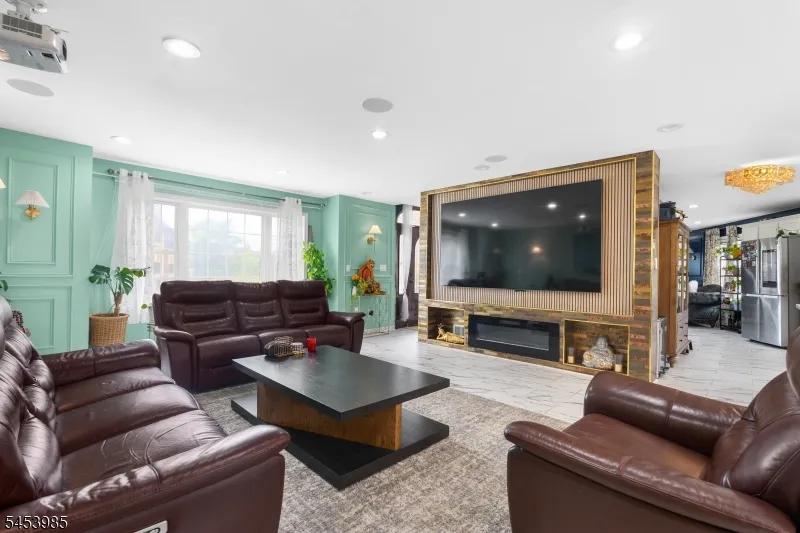 640 Riverside Ave Lyndhurst, NJ 07071