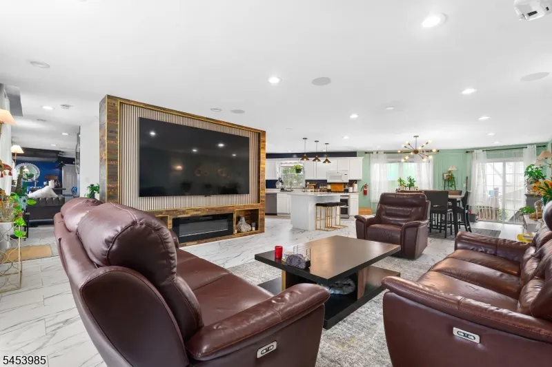 640 Riverside Ave Lyndhurst, NJ 07071