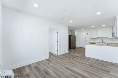 95 Shepherds Ln #301B Unit 301B