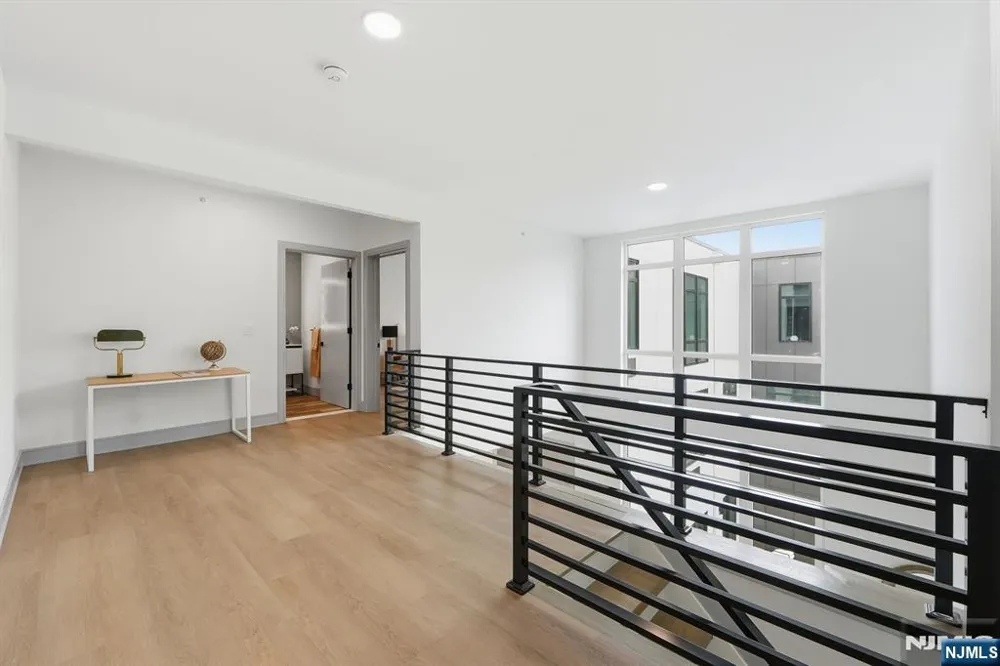 1435 10th Street 409 Fort Lee, NJ 07024