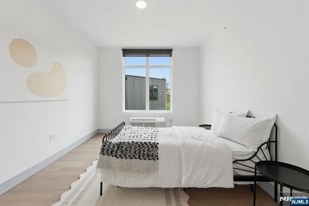 1435 10th Street 409 Fort Lee, NJ 07024