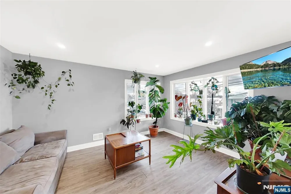 117 Belmont Avenue 1 Garfield, NJ 07026