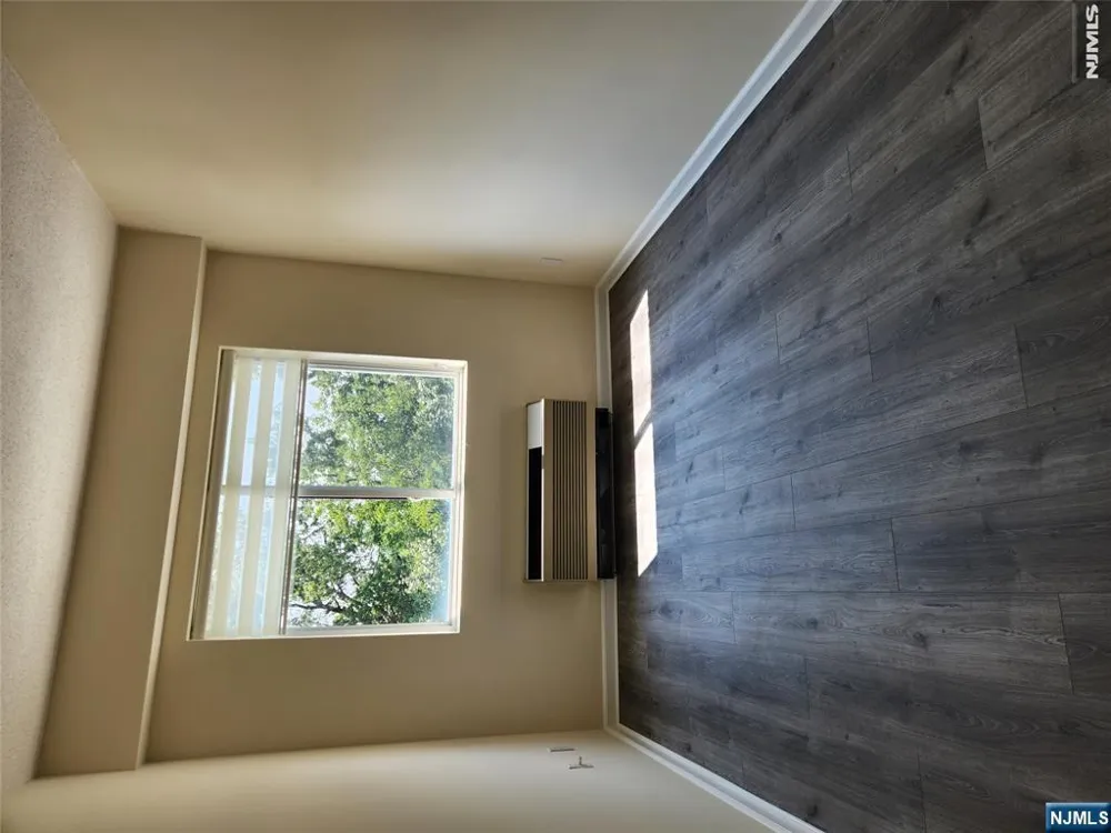 399 11th Street 302 Palisades Park, NJ 07650