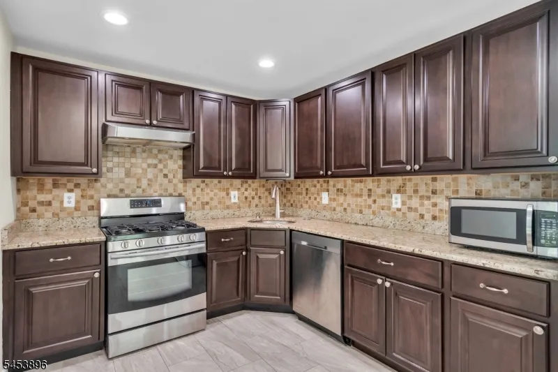 10 Brighton Way North Brunswick, NJ 08902