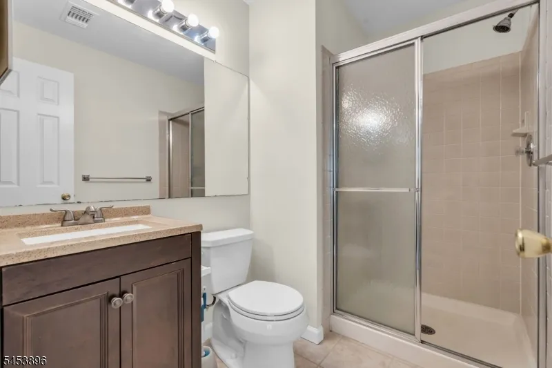 10 Brighton Way North Brunswick, NJ 08902