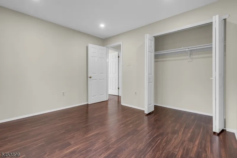 10 Brighton Way North Brunswick, NJ 08902