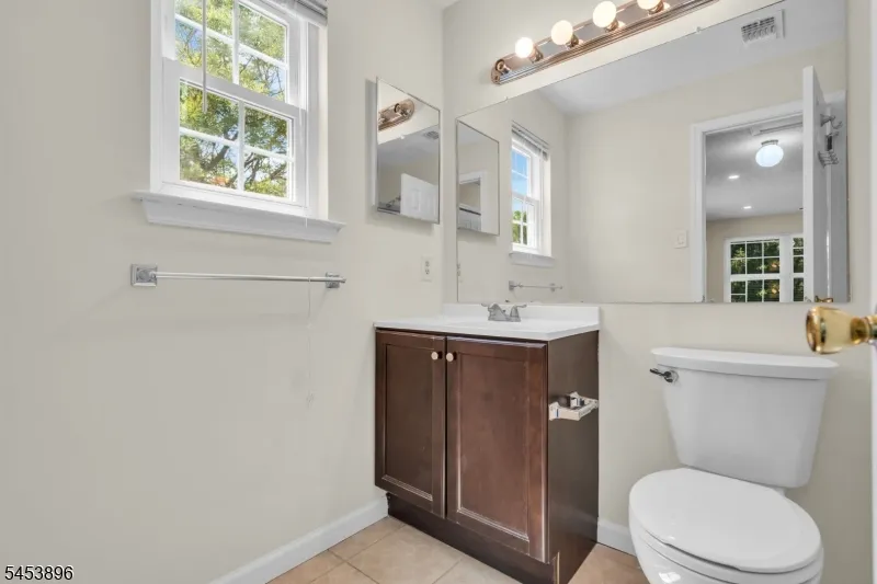 10 Brighton Way North Brunswick, NJ 08902