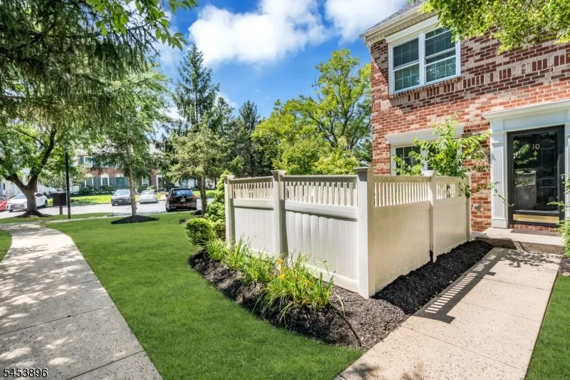 10 Brighton Way North Brunswick, NJ 08902