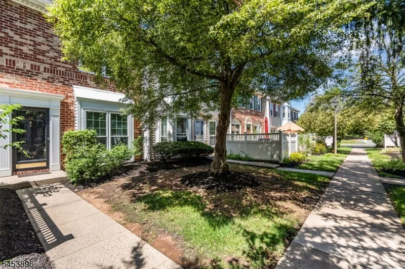 10 Brighton Way North Brunswick, NJ 08902