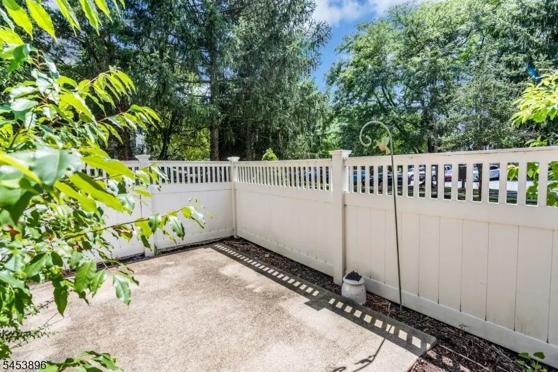 10 Brighton Way North Brunswick, NJ 08902