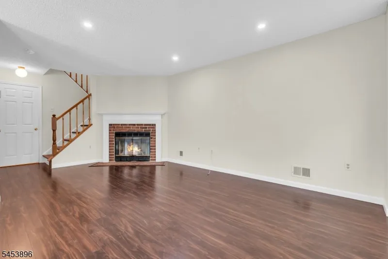 10 Brighton Way North Brunswick, NJ 08902