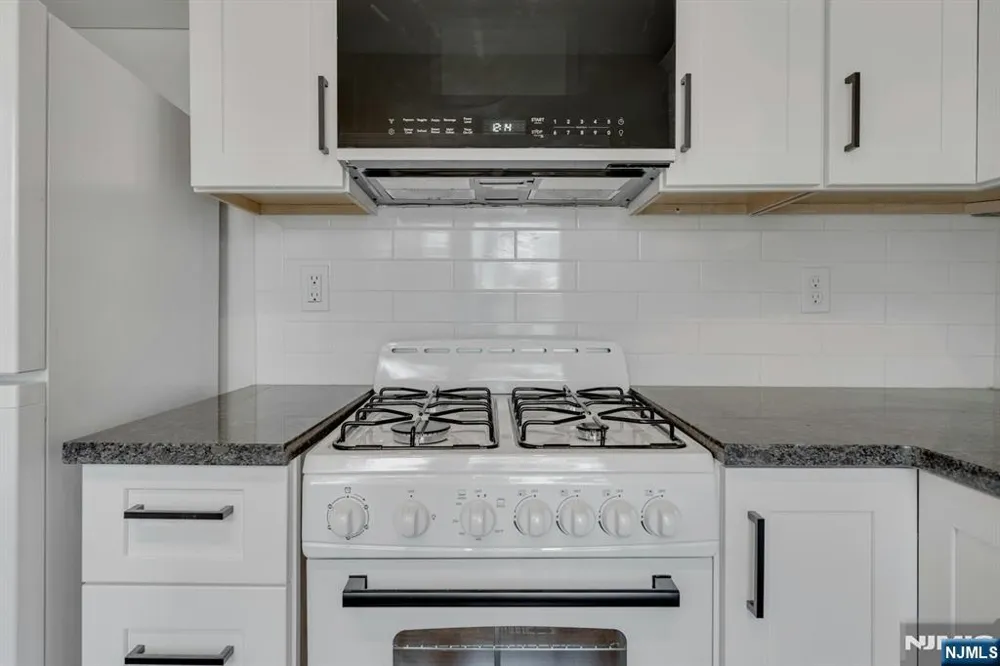 358 Lakeview Ringwood, NJ 07456