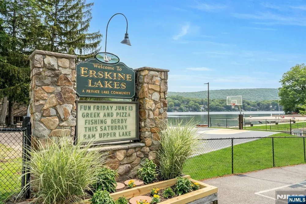 358 Lakeview Ringwood, NJ 07456