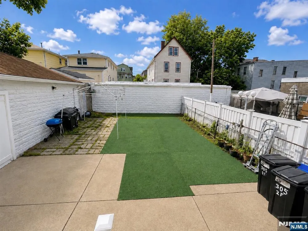 305 Ann Street 2 Harrison, NJ 07029