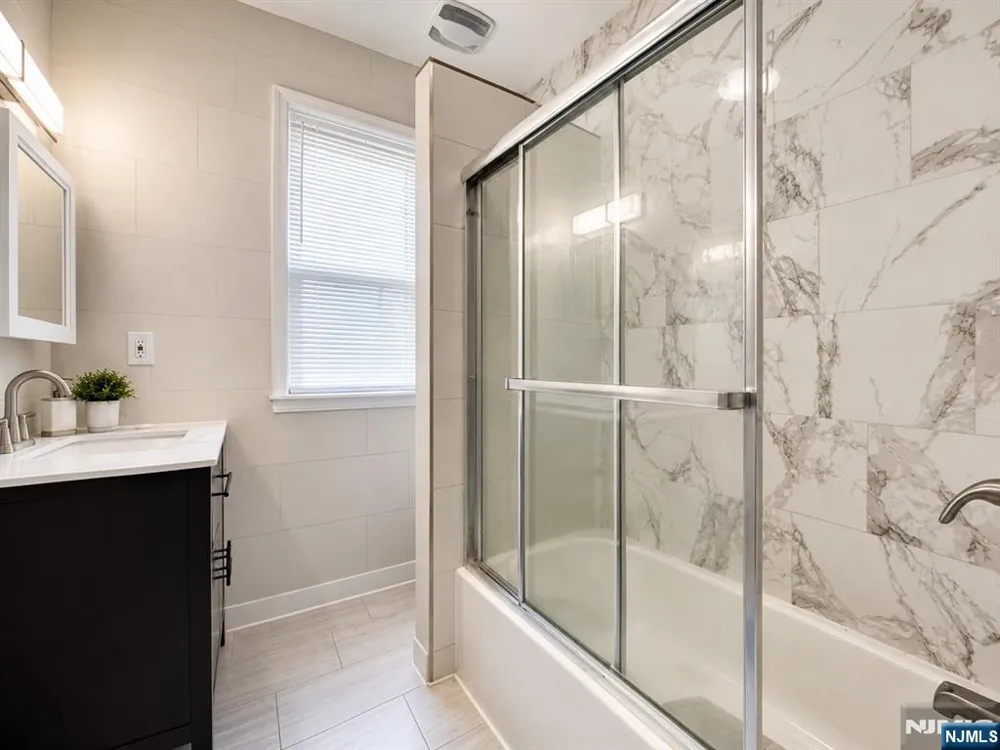 305 Ann Street 2 Harrison, NJ 07029