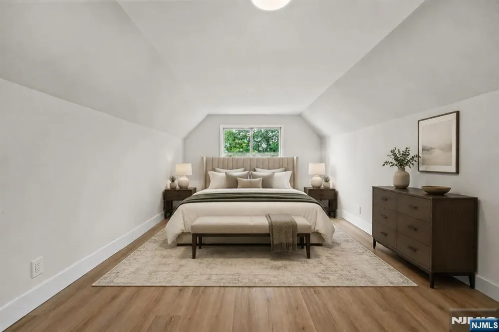 28 Riverside Place 2 Garfield, NJ 07026