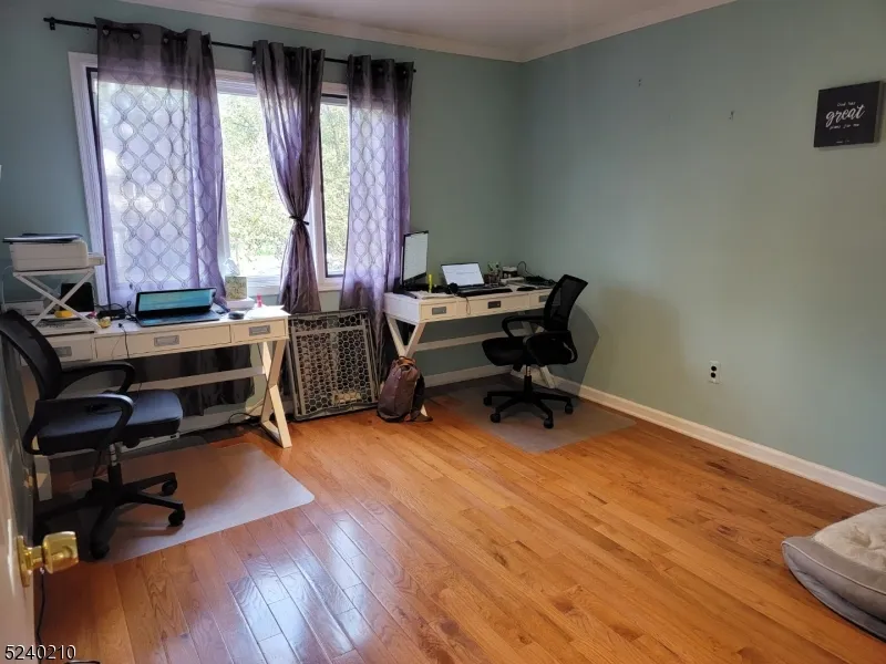 55 Stockton Ct Parsippany-Troy Hills, NJ 07950