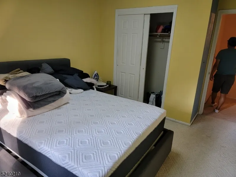 55 Stockton Ct Parsippany-Troy Hills, NJ 07950