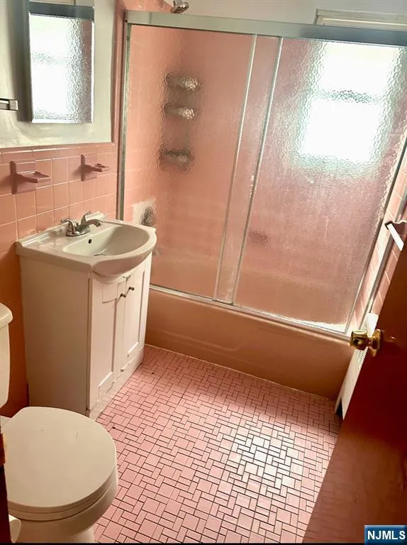237 Riverview Place 2 Cliffside Park, NJ 07010