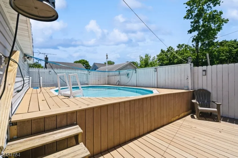 148 Mckinley Ave Old Bridge, NJ 08879