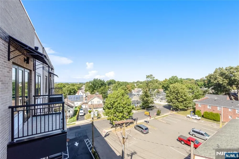 51 Queen Anne Road 410 Bogota, NJ 07603