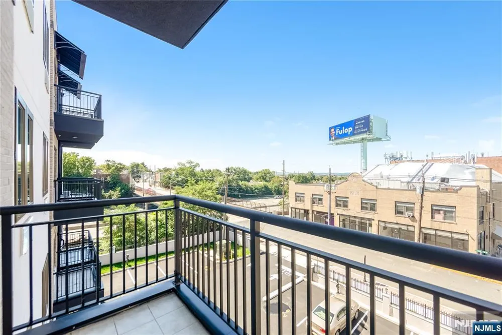51 Queen Anne Road 410 Bogota, NJ 07603