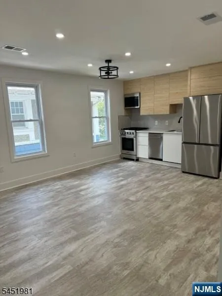 262 Anderson Street Hackensack, NJ 07601