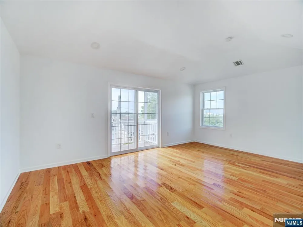 8907 Grand Avenue 2 North Bergen, NJ 07047