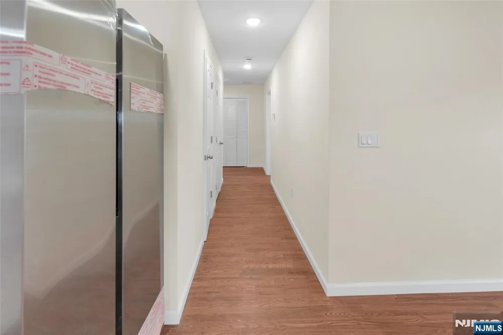 1142 Clinton Avenue 2 Irvington, NJ 07111