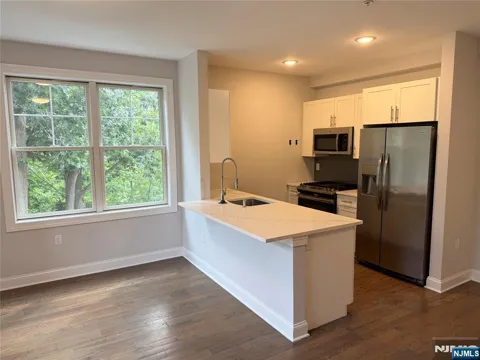40 Park Avenue 208
