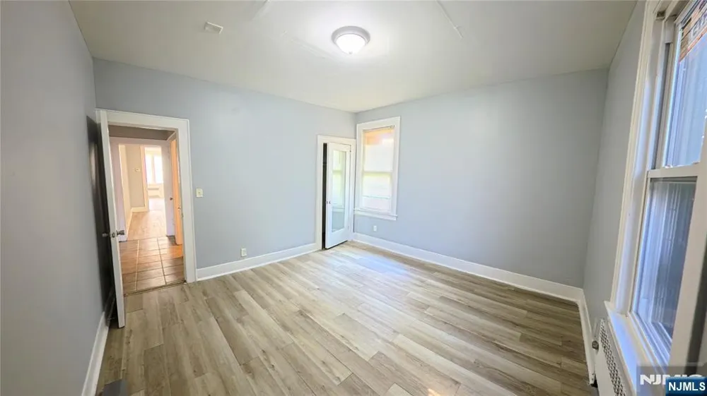 309-311 Goldsmith Avenue 1 Newark, NJ 07112