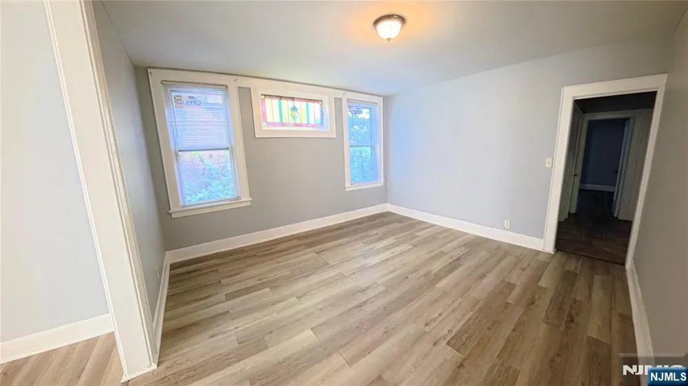 309-311 Goldsmith Avenue 1 Newark, NJ 07112