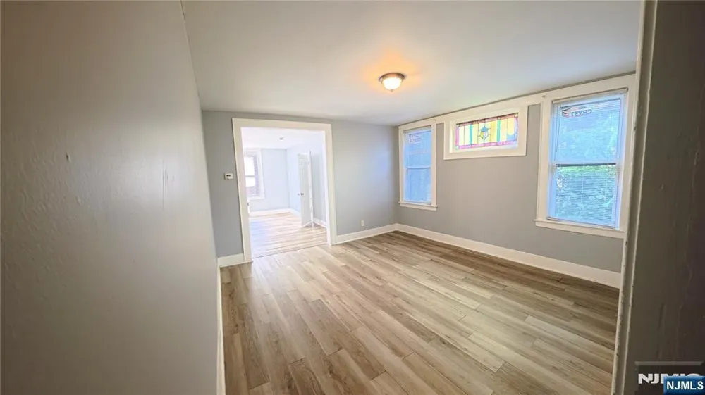 309-311 Goldsmith Avenue 1 Newark, NJ 07112