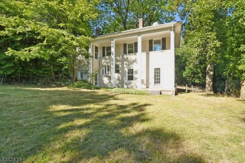 25 Prospect Ave Montclair, NJ 07042