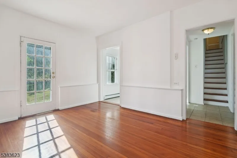25 Prospect Ave Montclair, NJ 07042