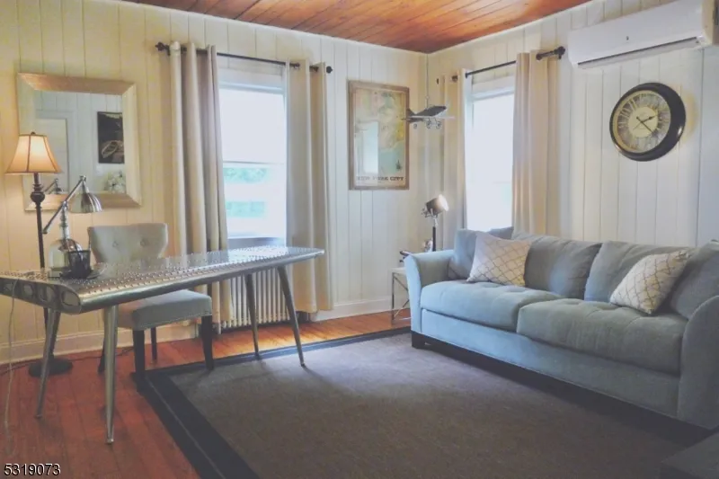 46 Oak Rd Boonton, NJ 07005