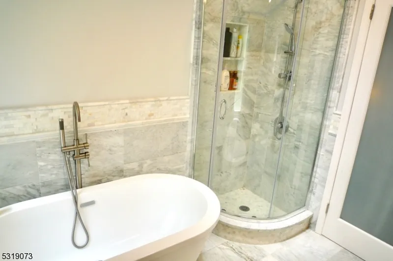 46 Oak Rd Boonton, NJ 07005