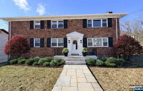 61 Star Lake Road 2