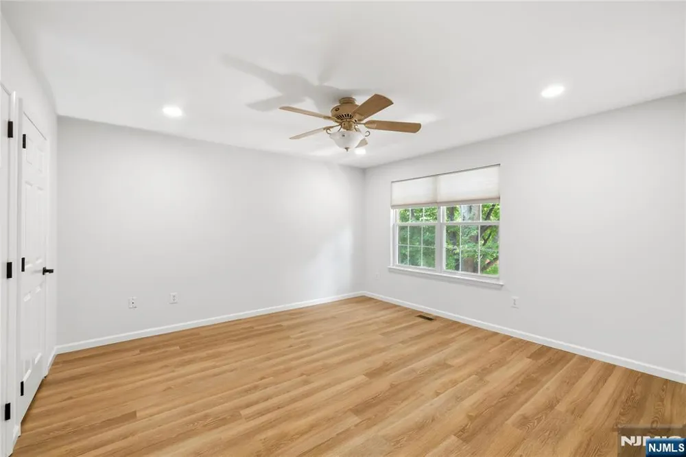 2249 Margaret Court Mahwah, NJ 07430