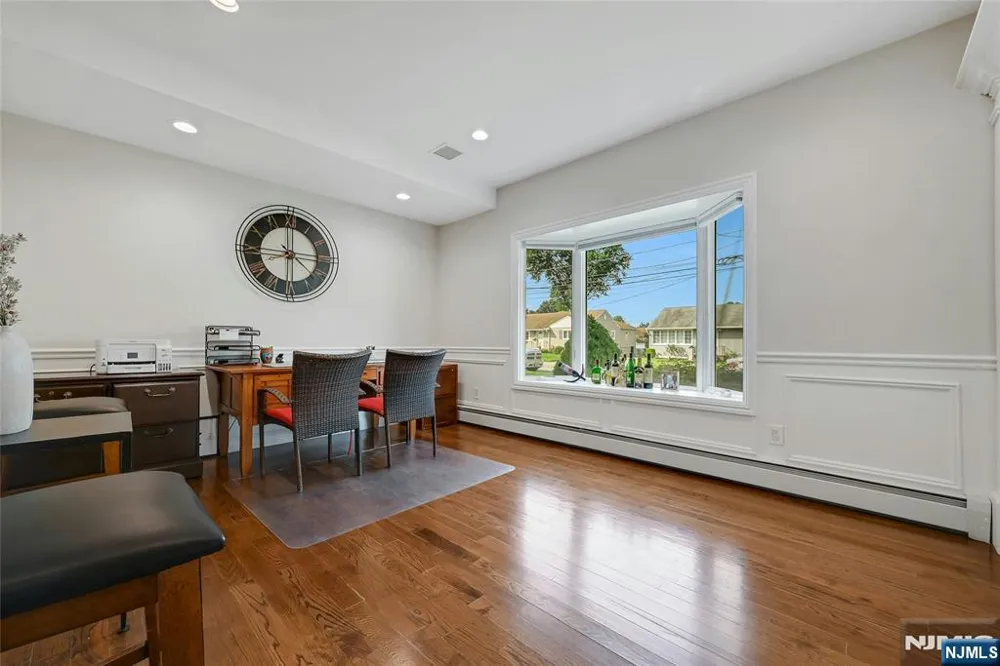 40 Scott Terrace Clifton, NJ 07013