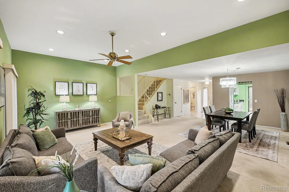 7320 Balsam Court West Bloomfield Charter Township, MI 48322
