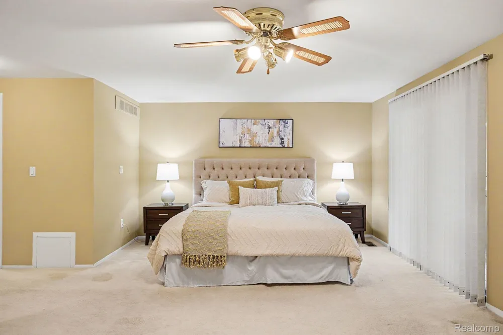 7320 Balsam Court West Bloomfield Charter Township, MI 48322