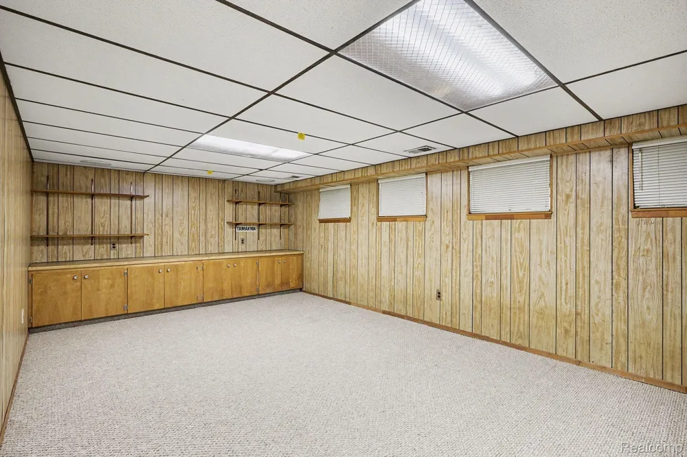 7320 Balsam Court West Bloomfield Charter Township, MI 48322
