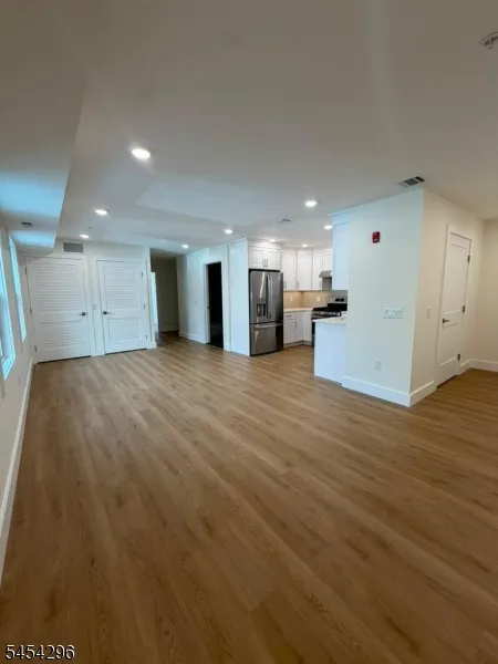 312 Hackensack St Carlstadt, NJ 07072