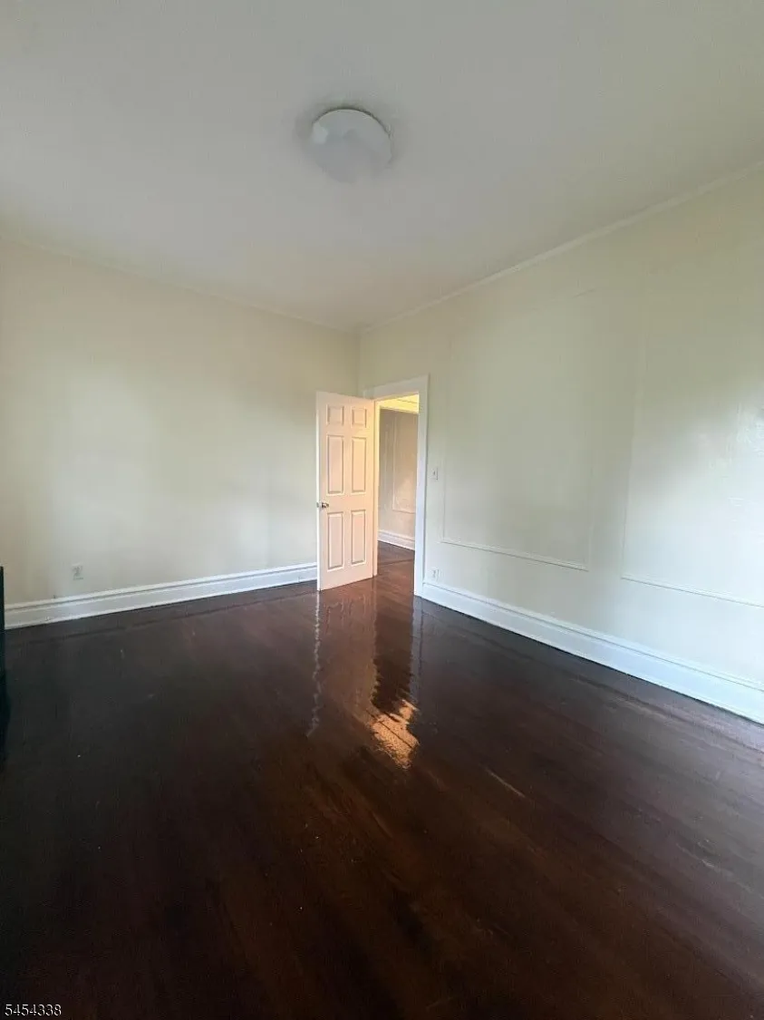148 Chancellor Ave #B2 Unit B2 Newark City, NJ 07112