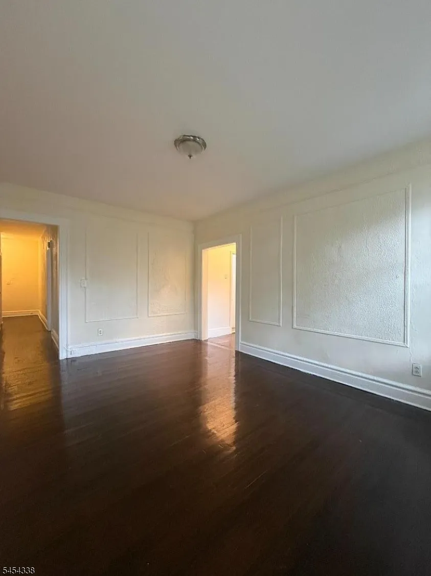 148 Chancellor Ave #B2 Unit B2 Newark City, NJ 07112